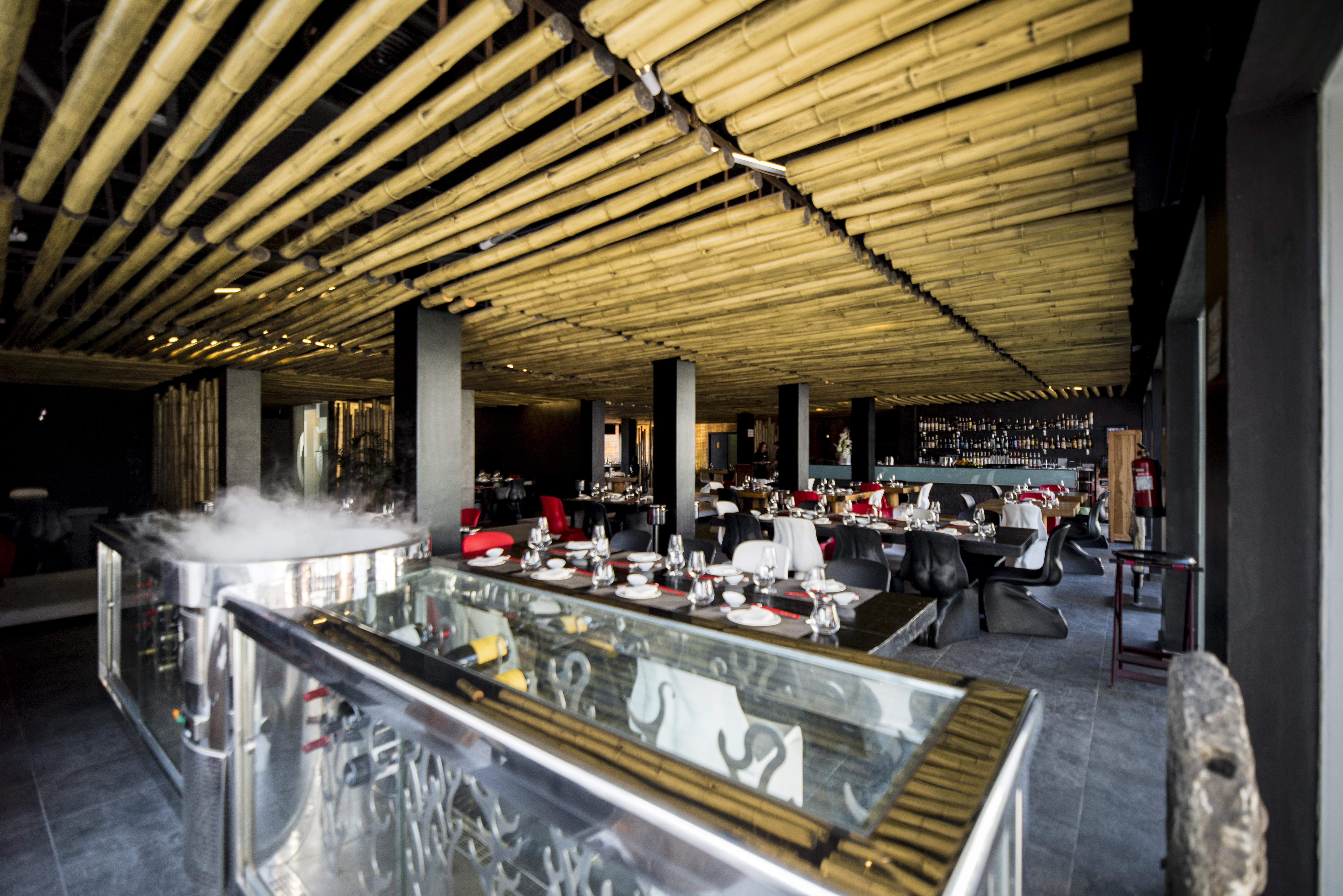 Ushuaia Ibiza Beach Hotel - Только для взрослых Плайя Ден Босса Экстерьер фото Interior of the restaurant