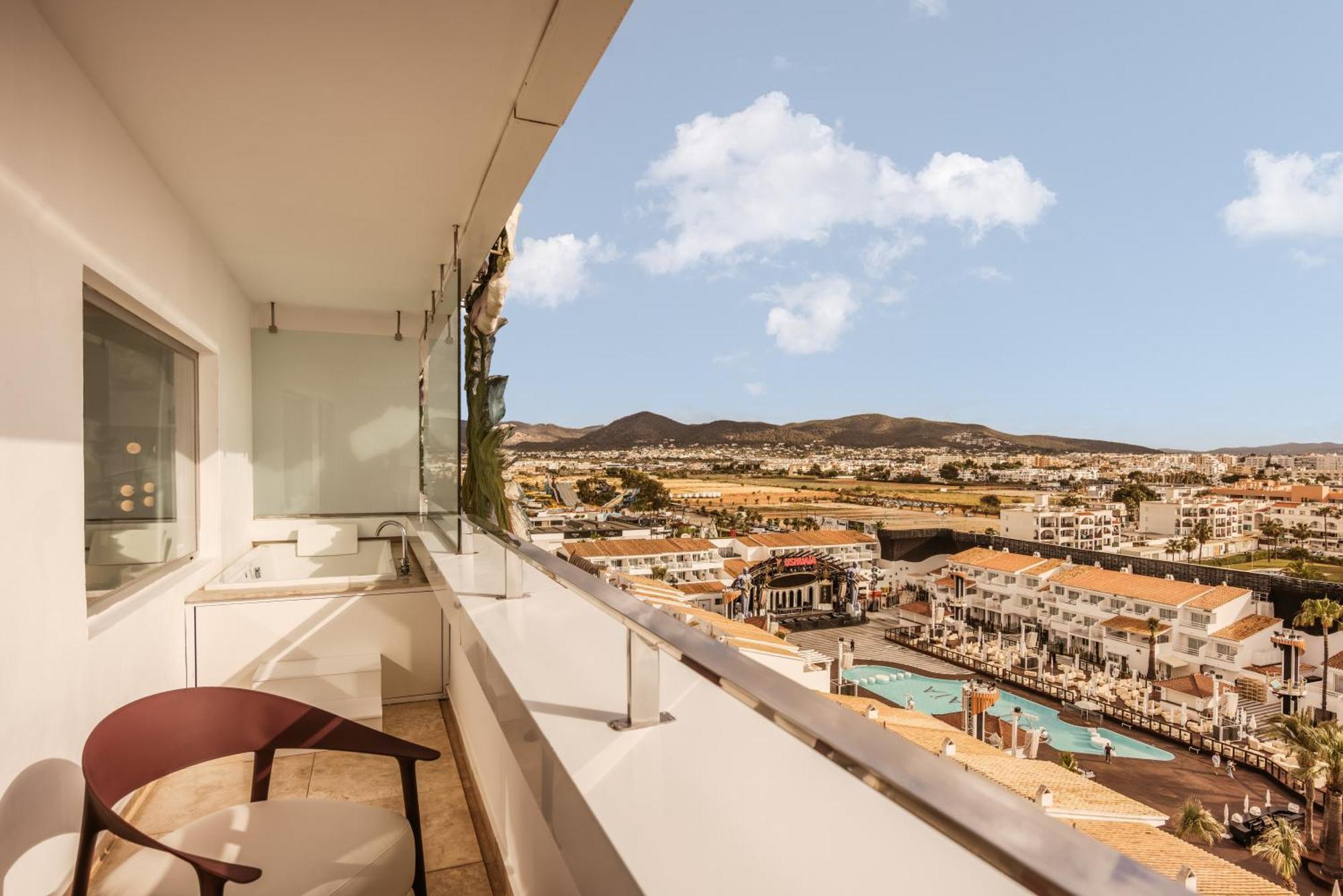 Ushuaia Ibiza Beach Hotel - Только для взрослых Плайя Ден Босса Экстерьер фото
